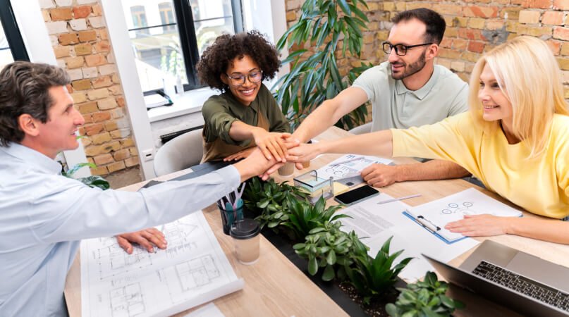 Collaborative team reaching alignment through open communication